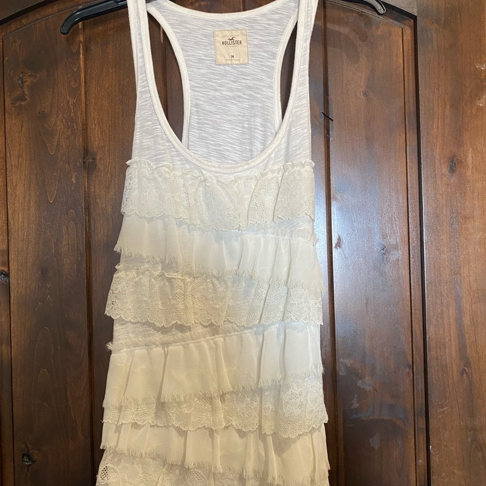 Hollister Cream Ruffled Tiered Tank Top